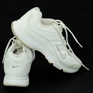 nike airliner women's